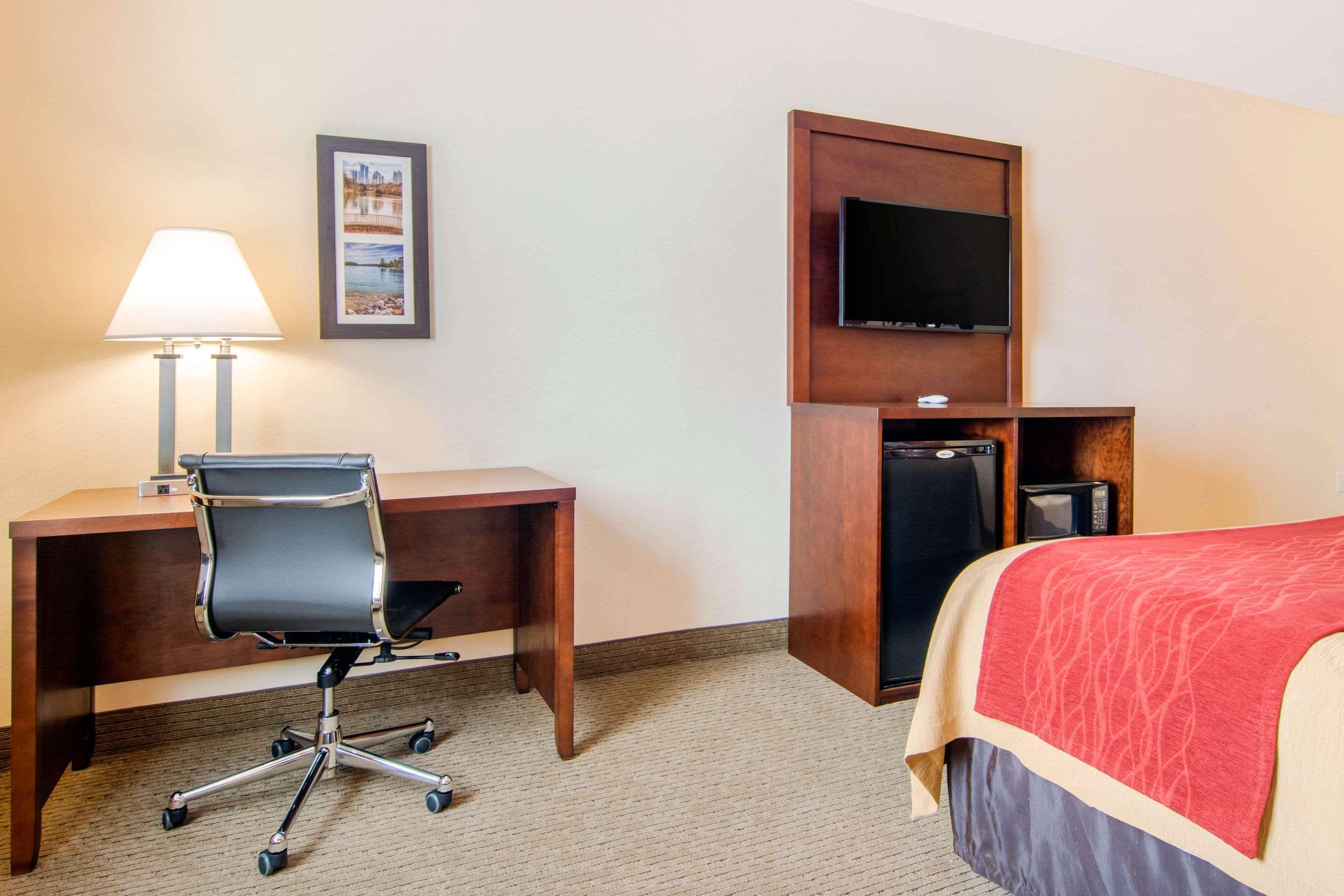 Comfort Inn&Suites Villa Rica Esterno foto