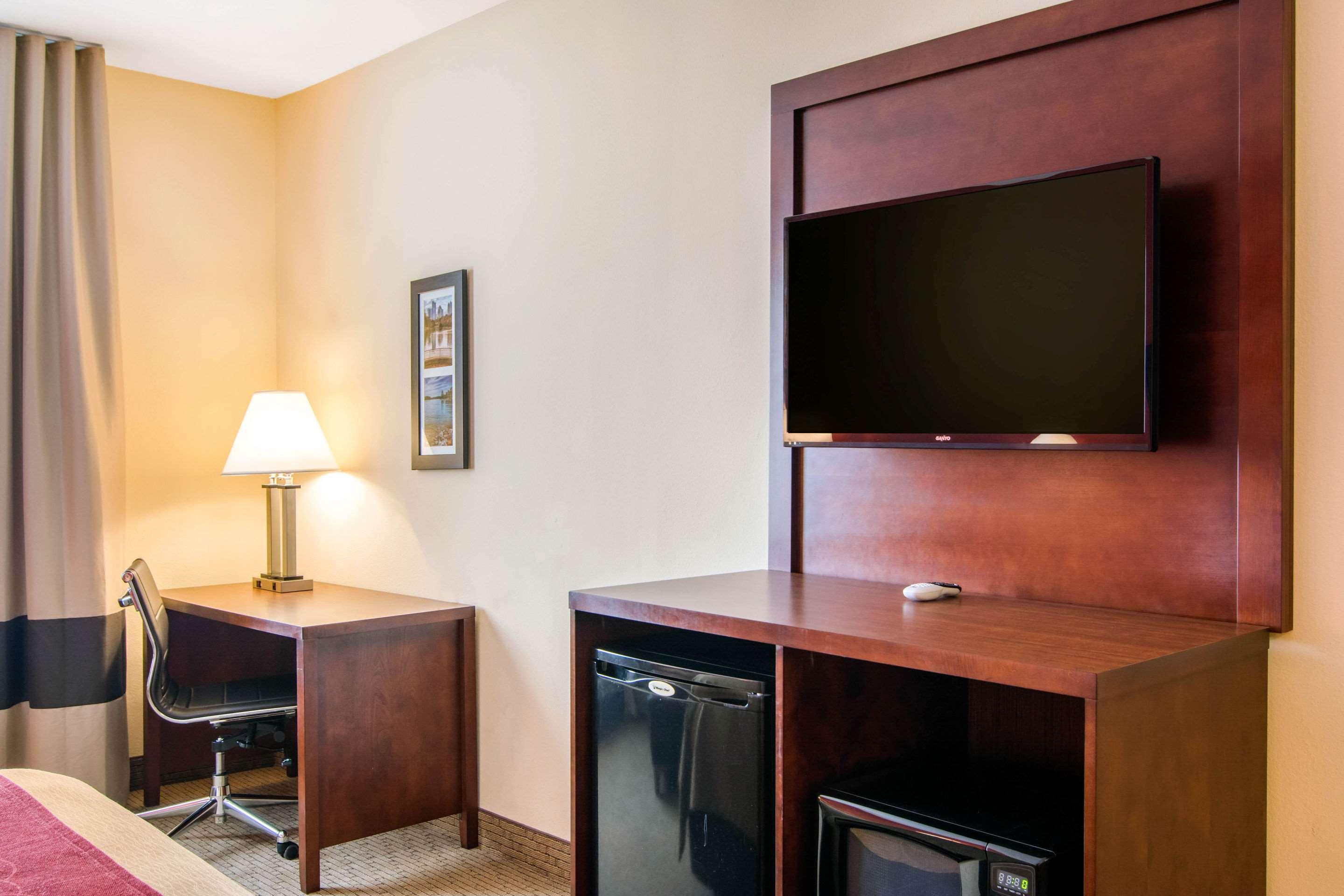 Comfort Inn&Suites Villa Rica Esterno foto