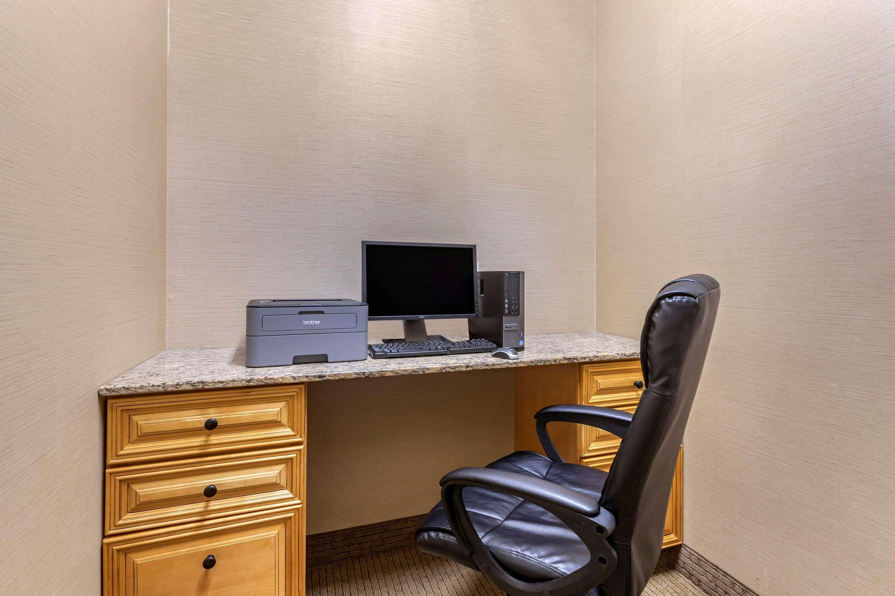Comfort Inn&Suites Villa Rica Esterno foto